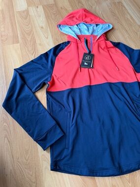 Swannies Golf NWT “Logan Hoodie” men’s quarter zip size medium navy and red